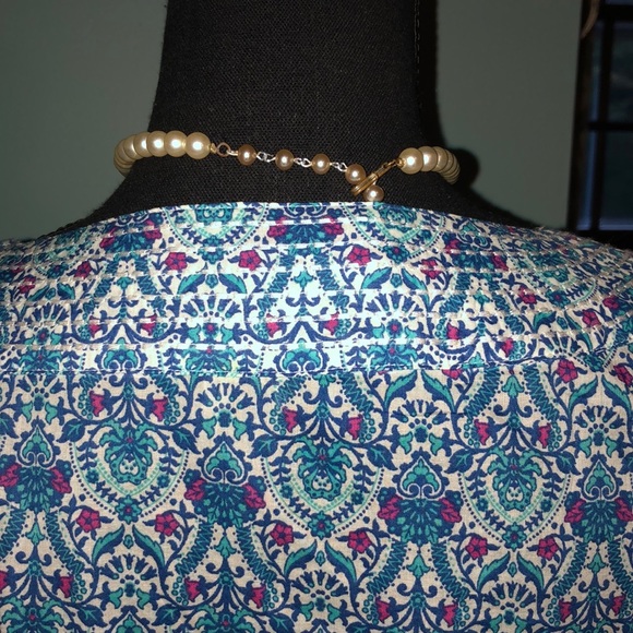 Talbots blouse - Picture 2 of 8